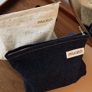 miucatch牛仔化妆包彩色点点布艺收纳袋女生简洁日常便携多功能包