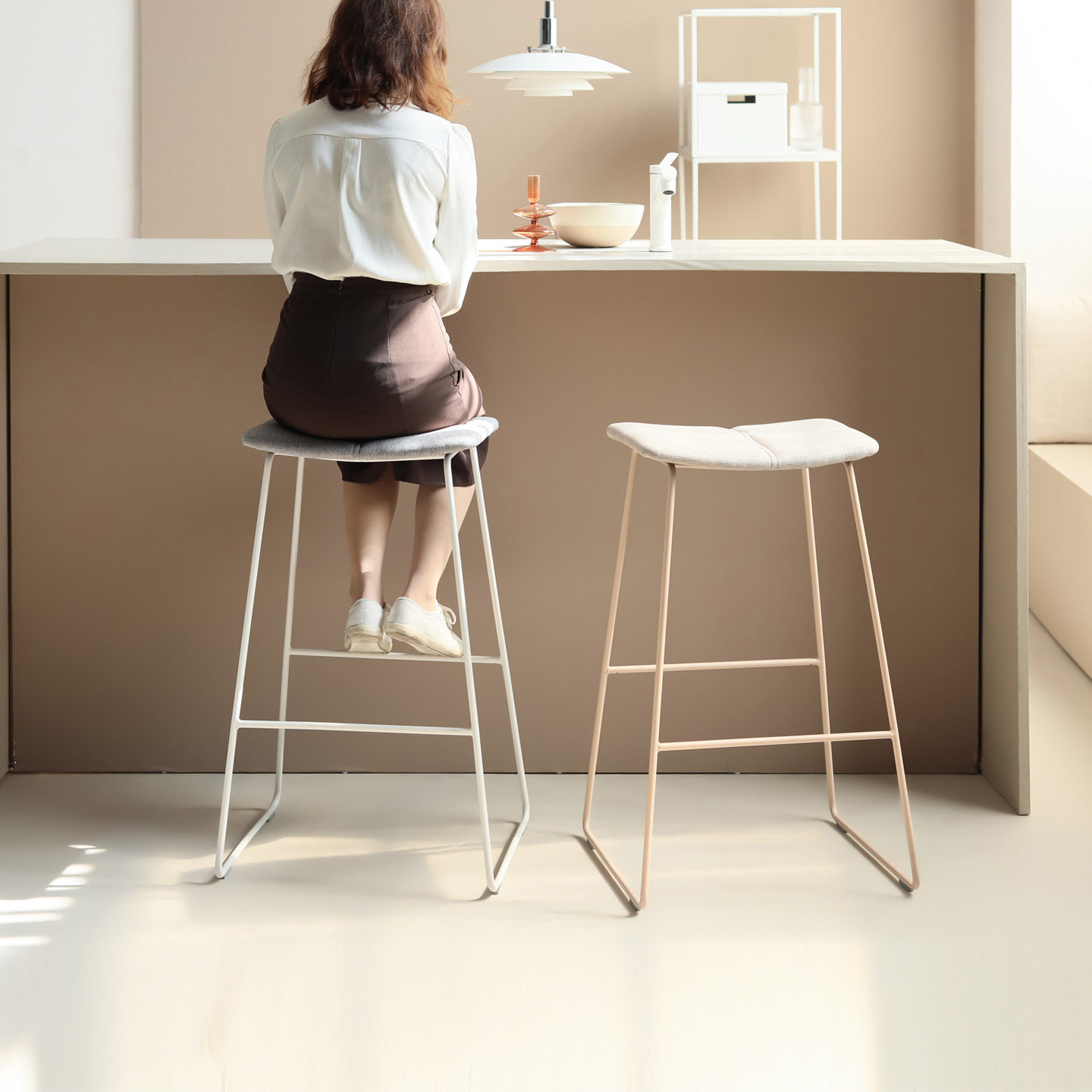 北欧极简奶油风吧椅设计师款家用吧台休闲办公接待咖啡厅洽谈高椅,住宅家具,家用高脚椅,淘宝优惠券,粉丝福利购,淘宝优惠卷