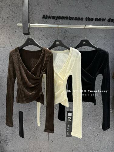 十三行2026早秋新款韩版显瘦交叉V领长袖针织衫女百搭上衣A10875