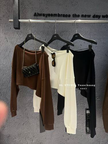 十三行2026早秋新款韩版显瘦定制面料斜肩长袖百搭女上衣A10862