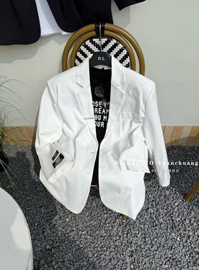 黑色袖口贴标西装夹光泽感名媛休闲缎面小西服外套女上衣A10002