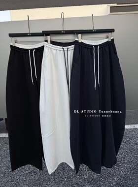 2026春季新款设计撞色高腰头显瘦弯刀阔腿裤女抽绳休闲卫裤A10036