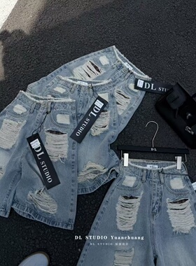 美式辣妹破洞牛仔短裤女春季新款设计感松弛阔腿五分裤中裤A1003