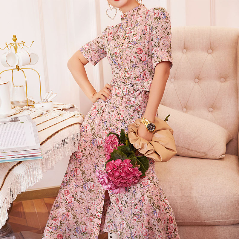 猫咪高端法式印花连衣裙时尚显瘦
