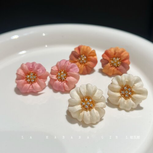 LaHabanagirl花卉原创设计甜美花朵小清新立体感浪漫可爱精致耳钉