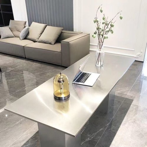 服装店中岛展示台工业风流水台中间摆放不锈钢陈列道具饰品展示桌