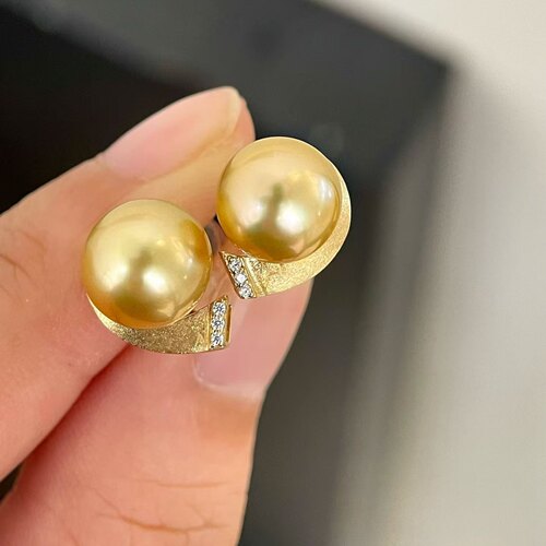 天然海水8-9MM南洋金珠耳钉 皮纹细腻丝滑 经典百搭 不挑脸型