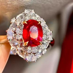 18K金钻石镶嵌 莫桑比克无烧鸽血红宝石戒指 主石1.6克拉 国际证