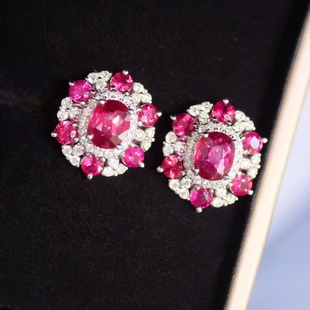 不发黑 主石1.36克拉上耳显大 18K金钻石镶嵌 无烧鸽血红宝石耳钉