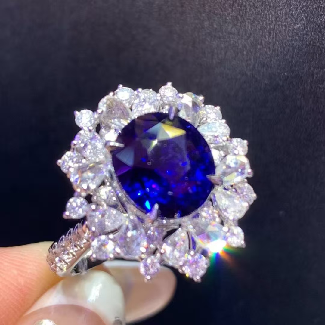 18K金钻石镶嵌 斯里兰卡皇家蓝宝石戒指/吊坠两用 主石4.32克拉