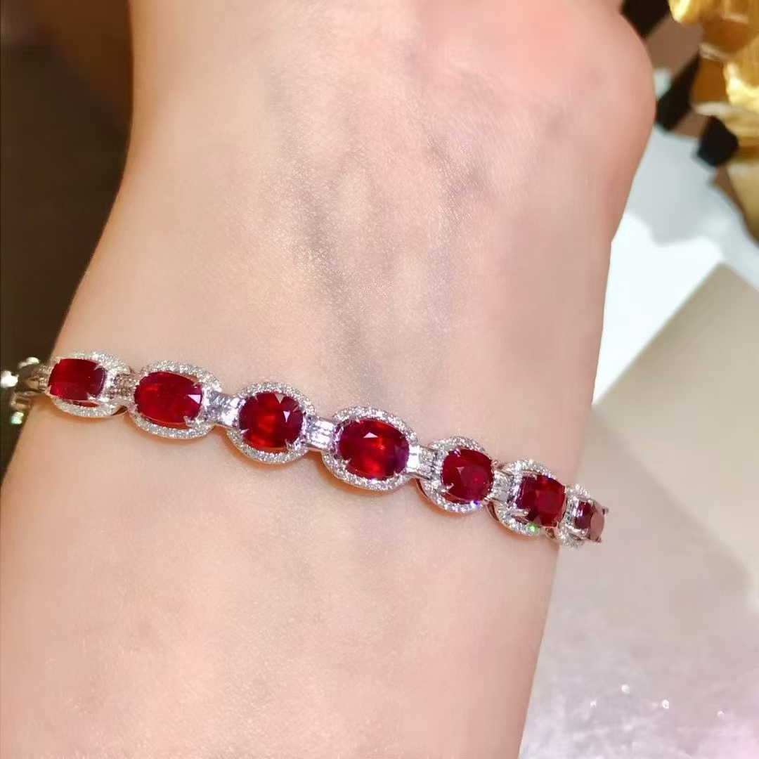 无烧红宝石手镯 纯正鸽血红 红宝4.6ct 18k金6.695克 钻石0.47ct