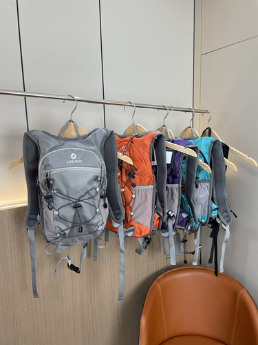 水袋骑行双肩包户外登山徒步装备