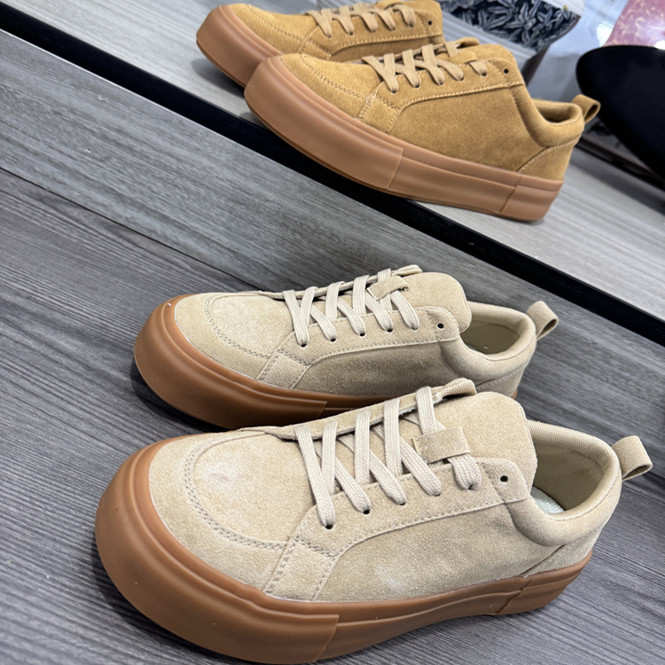 百搭系带板鞋运动休闲鞋