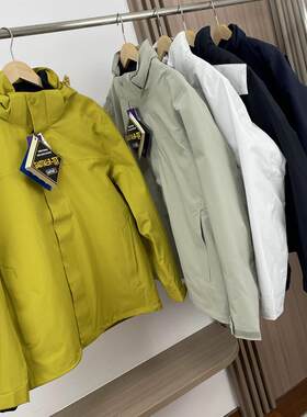 防风防水保暖连帽冲锋衣外套
