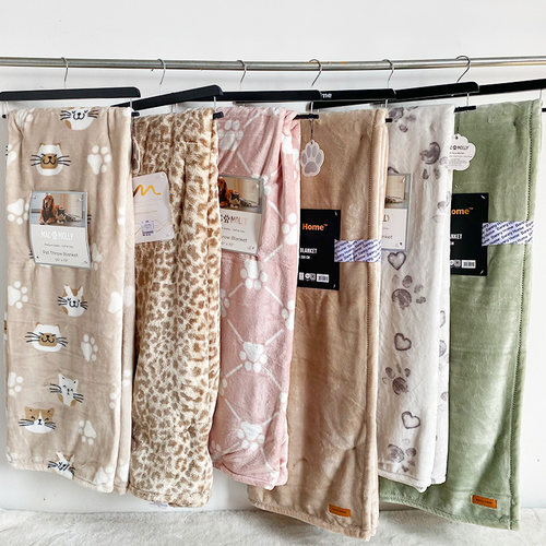 出口剩余单 外贸原包装毛毯 法兰绒羊羔绒毯大尺寸铺床卡通沙发毯