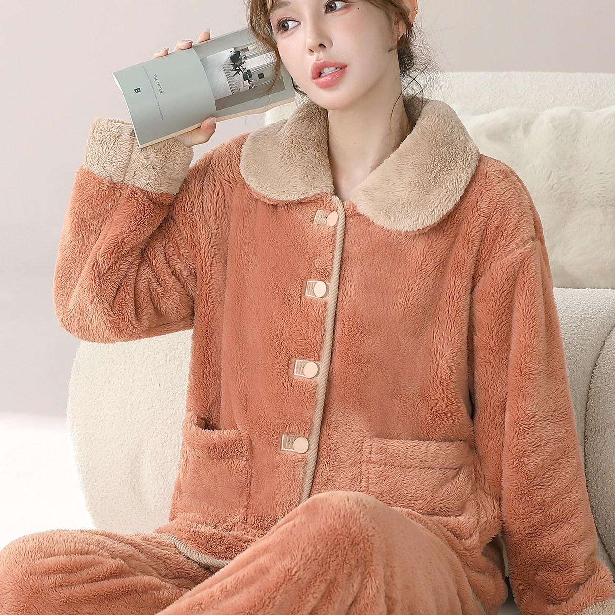 法兰绒睡衣女秋冬2025新款高级感小个子加绒加厚可外穿家居服套装