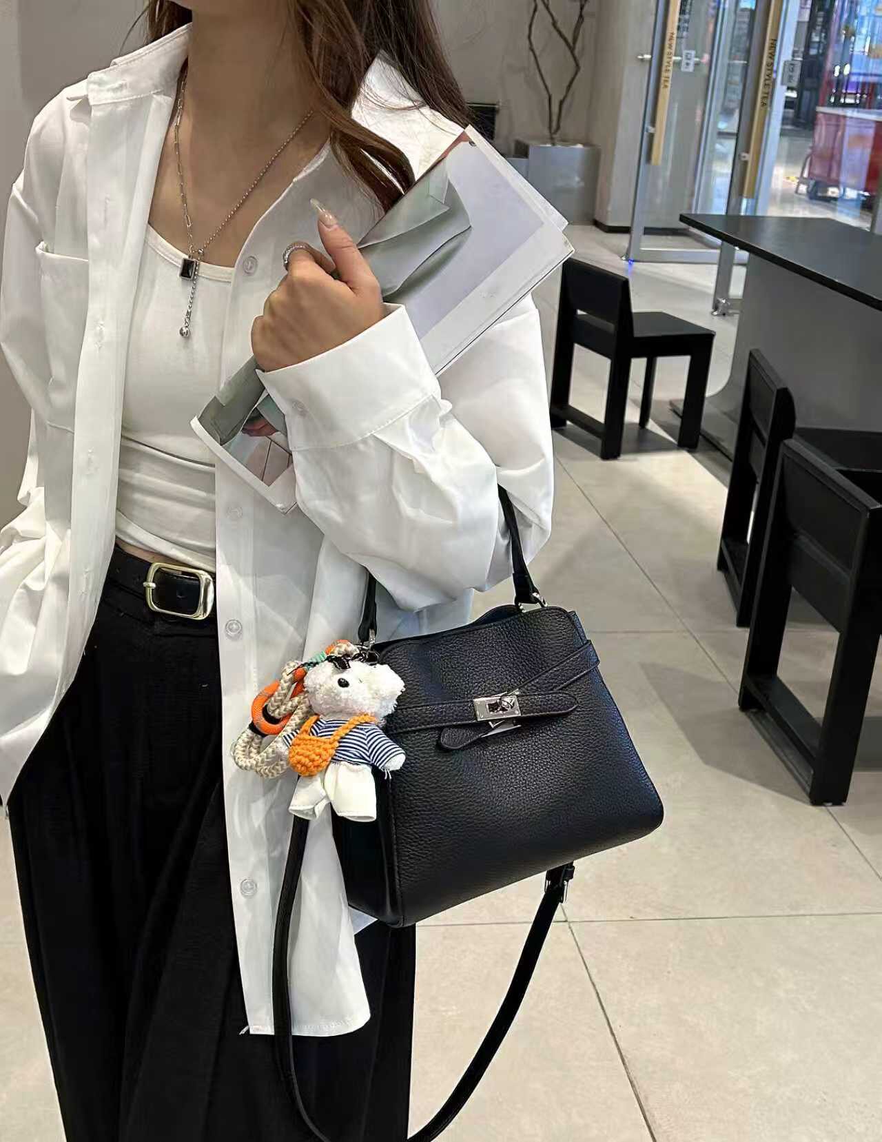 美缇2026新款女包高级感荔枝纹凯莉包时尚百搭单肩斜挎包手提包小