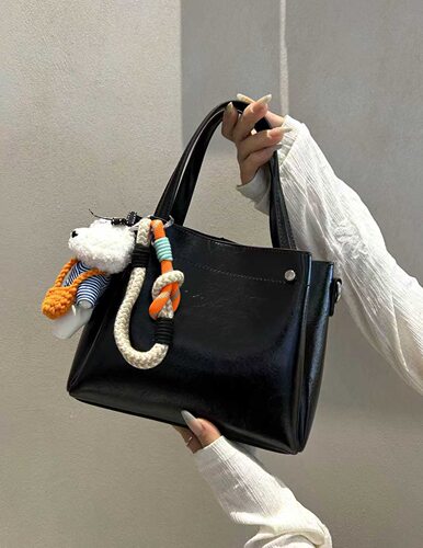 美缇女包小手提油蜡单肩斜挎百搭