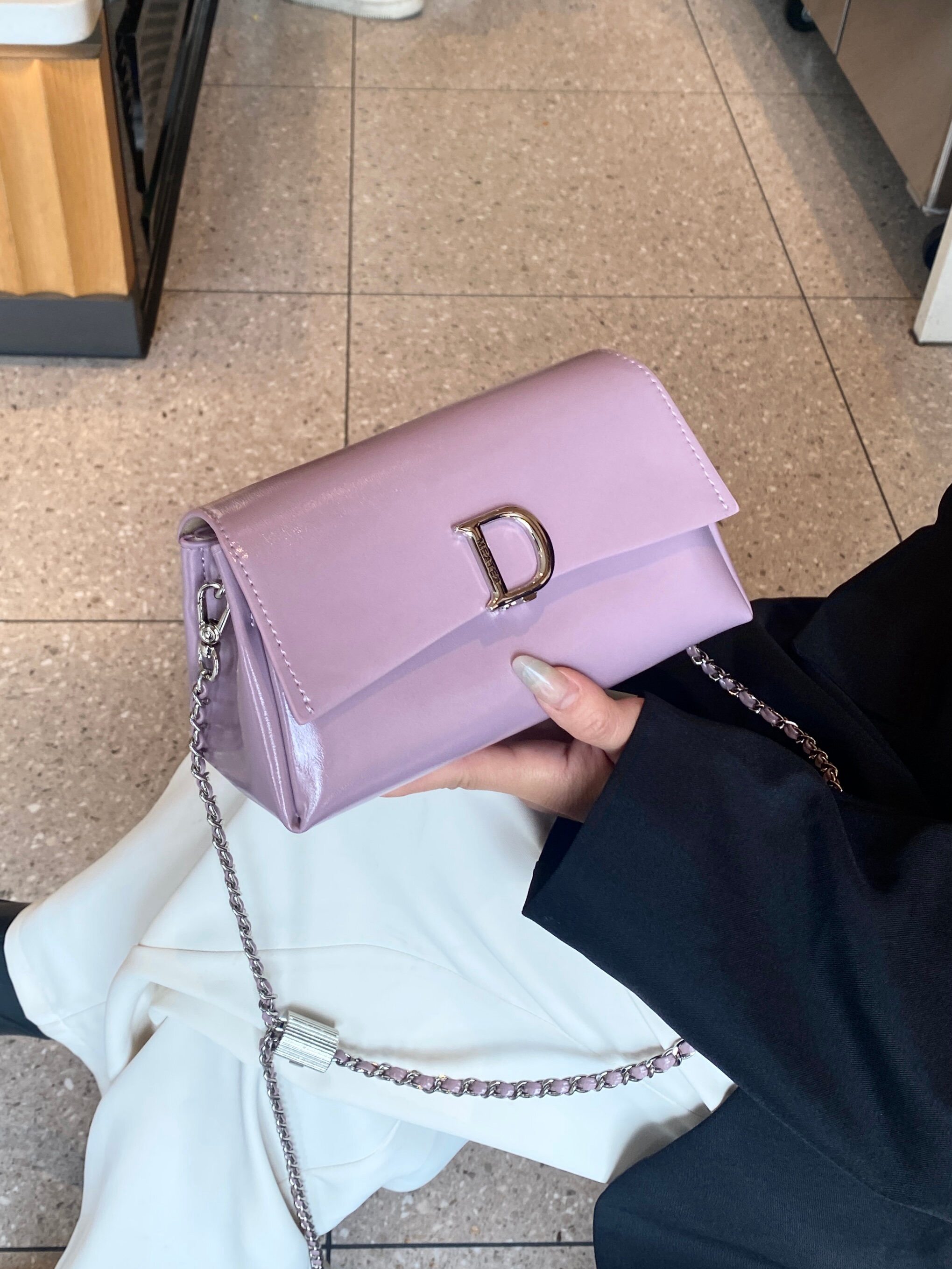 美缇2026新款女包高级感油蜡小方包时尚百搭链条单肩斜挎包休闲潮