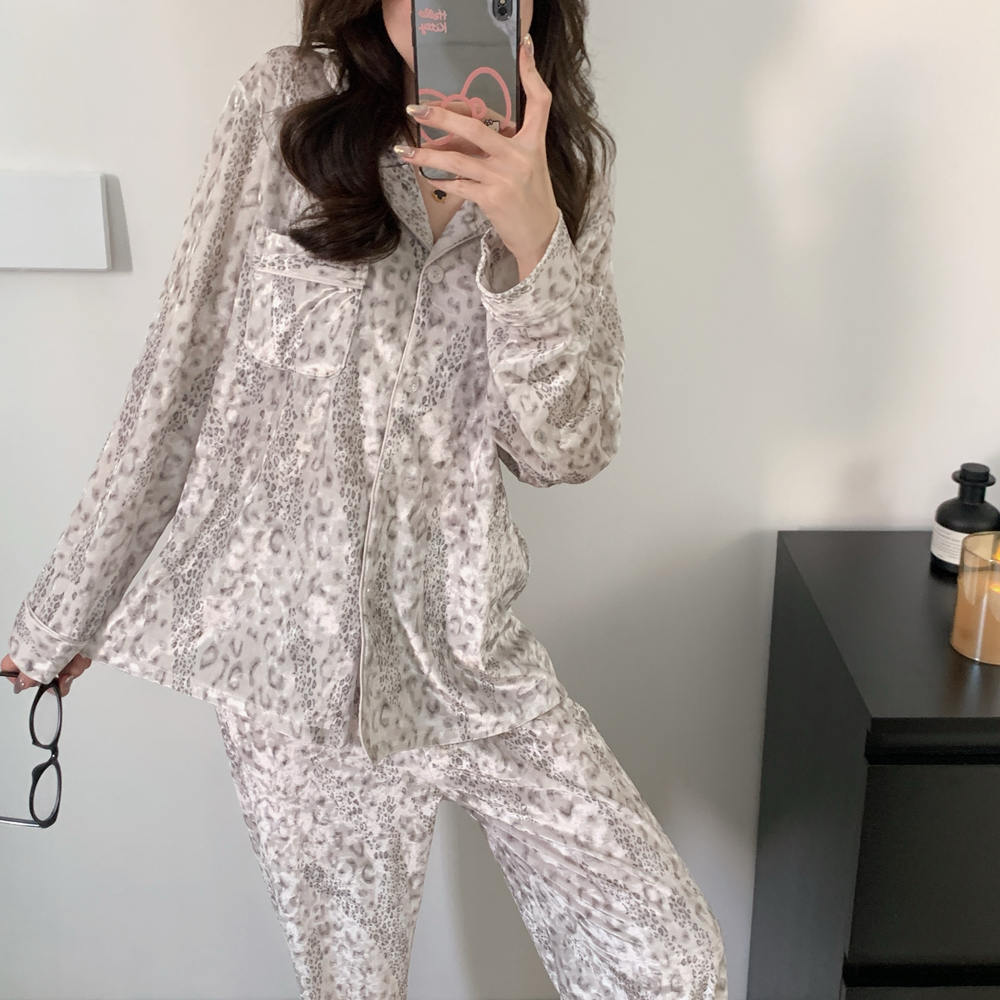 2025新款可爱睡衣女士春秋季冬天金丝绒长袖裤加绒加厚家居服套装