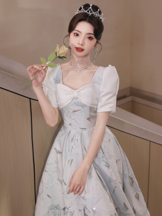 法式晚礼服女高级感小个子轻奢小众高端白色订婚伴娘服秋冬季新款