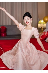 粉色敬酒服新娘小个子高级感订婚生日婚纱宴会艺考晚礼服裙女秋冬