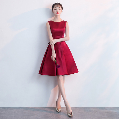 平时可穿回门小个子敬酒服新娘