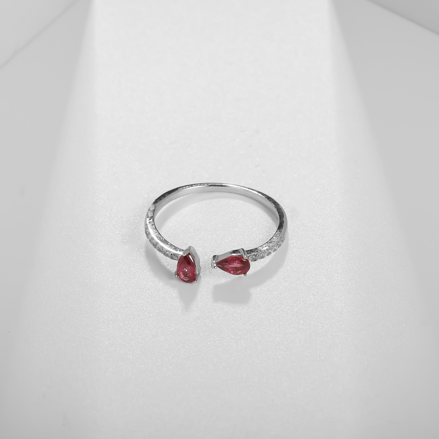 设计感轻奢S925银高颜值欧美风气质简约精致天然彩宝纯银开口戒指