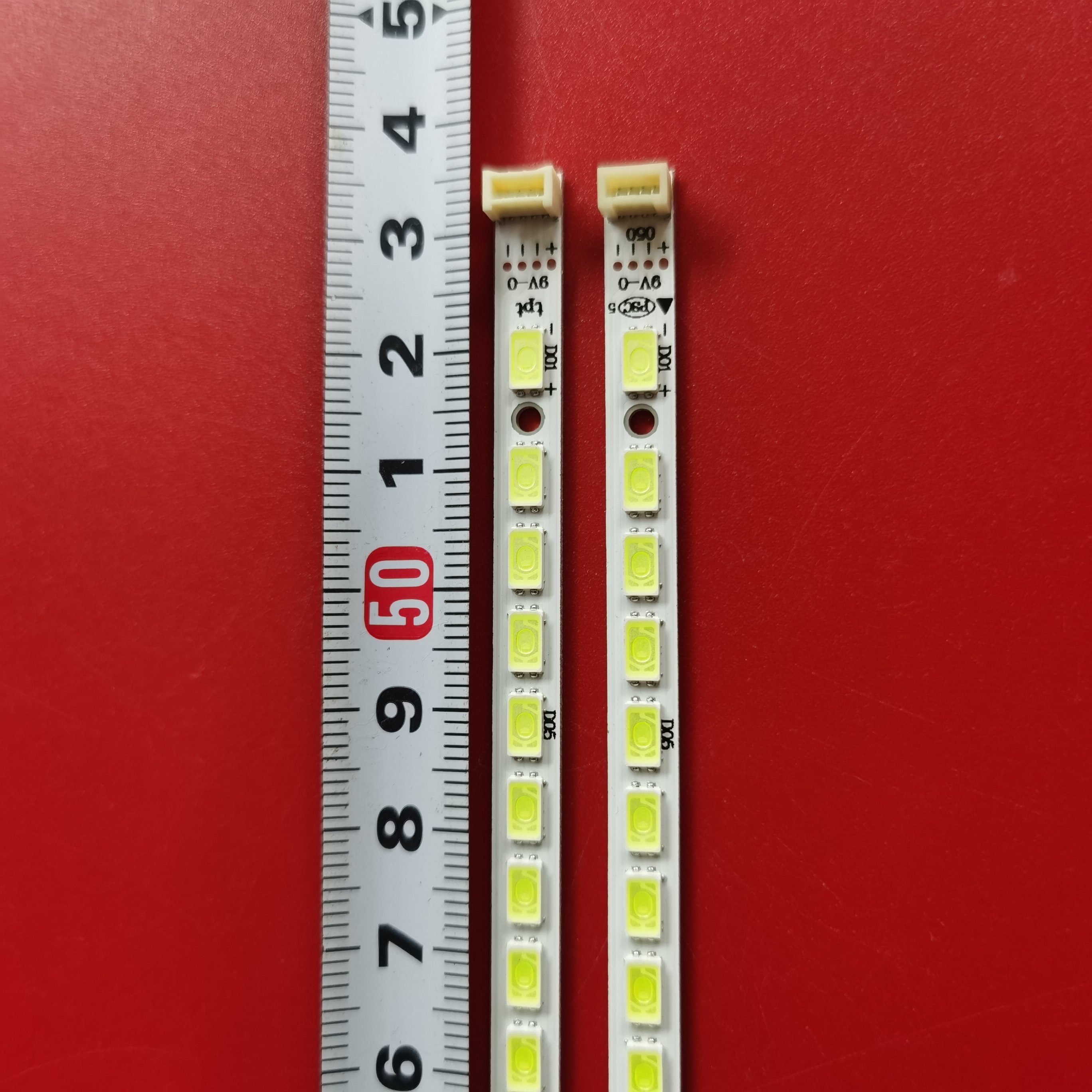 海尔LE42T30 LE42A500P LE42H300K灯条配屏T420HF04 T420HB01 hx2 - 实物图