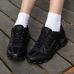 新款 健身训练鞋 女鞋 厚底运动鞋 IO2400 Nike耐克鞋 网鞋 子黑色跑步鞋