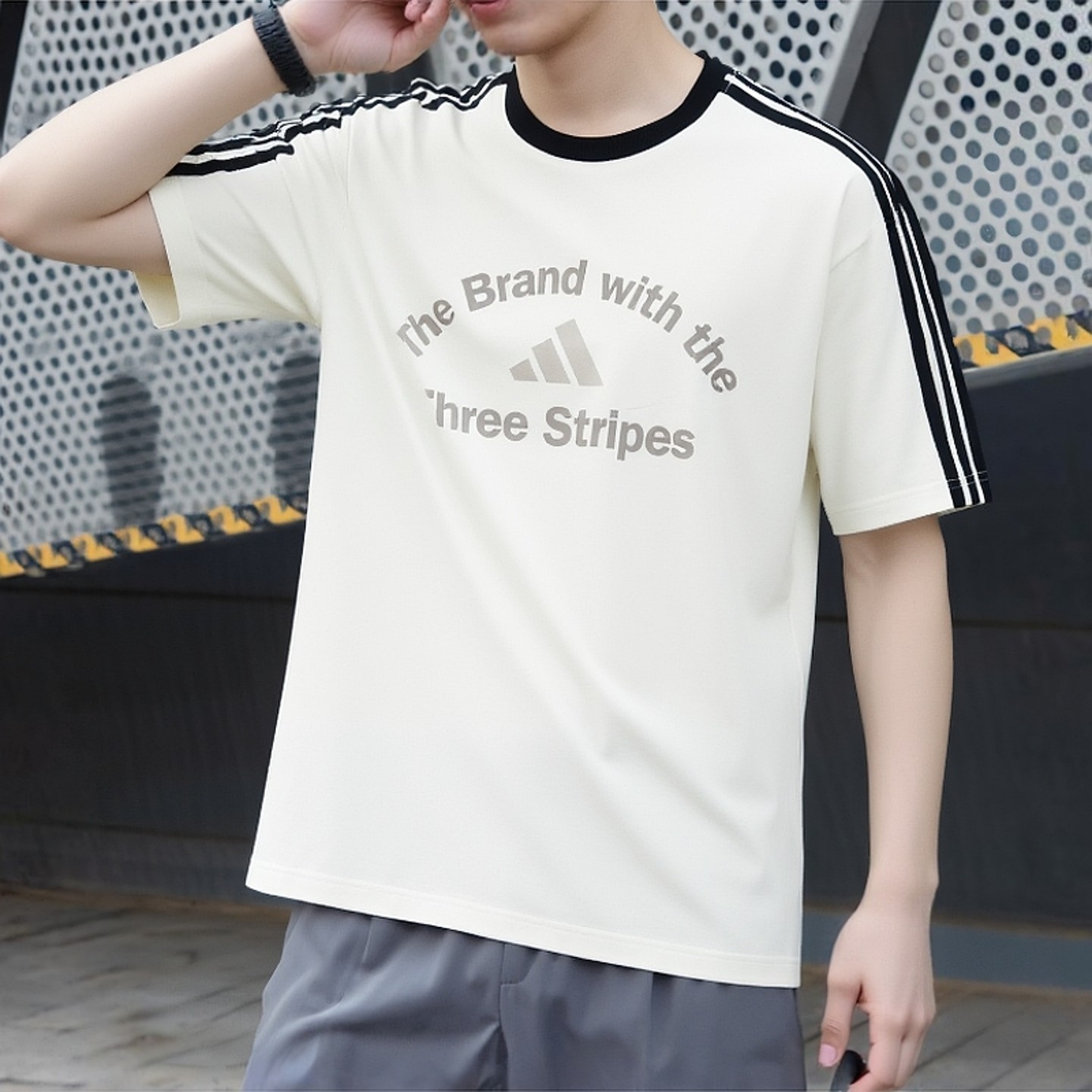 阿迪达斯灰色短袖男夏季新款男子运动休闲短袖T恤宽松半袖上衣