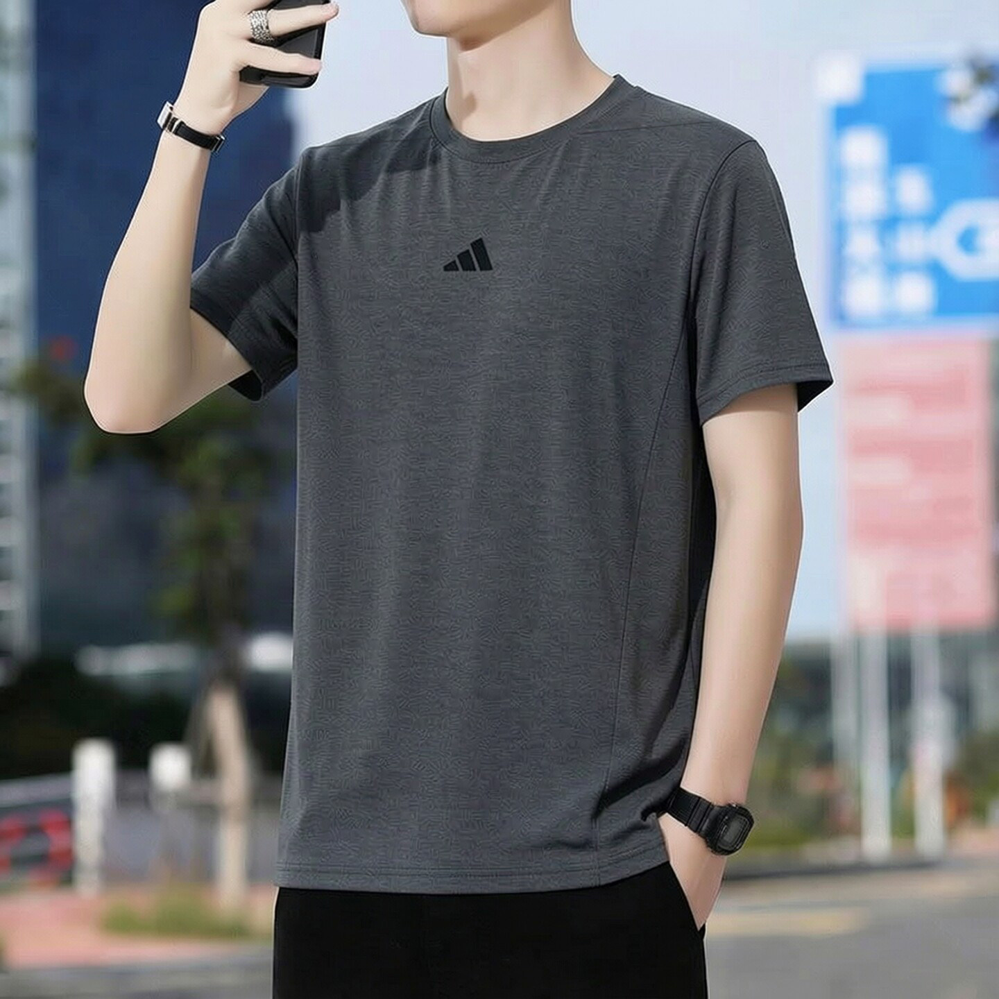 阿迪达斯短袖男夏季新款冰丝灰色运动服训练休闲透气速干弹力T恤
