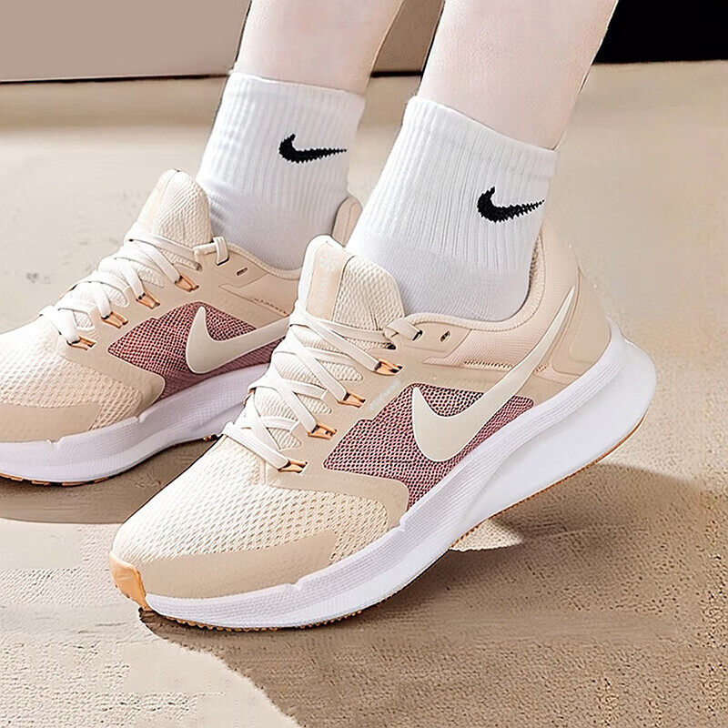Nike耐克正品休闲鞋女鞋2025秋季新款网面跑步鞋透气运动鞋DR2698