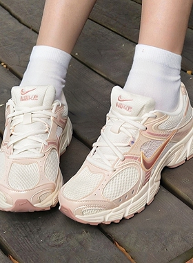 耐克鞋子NIKE V5 RNR女鞋秋季新款运动鞋网面跑步鞋缓震老爹鞋潮