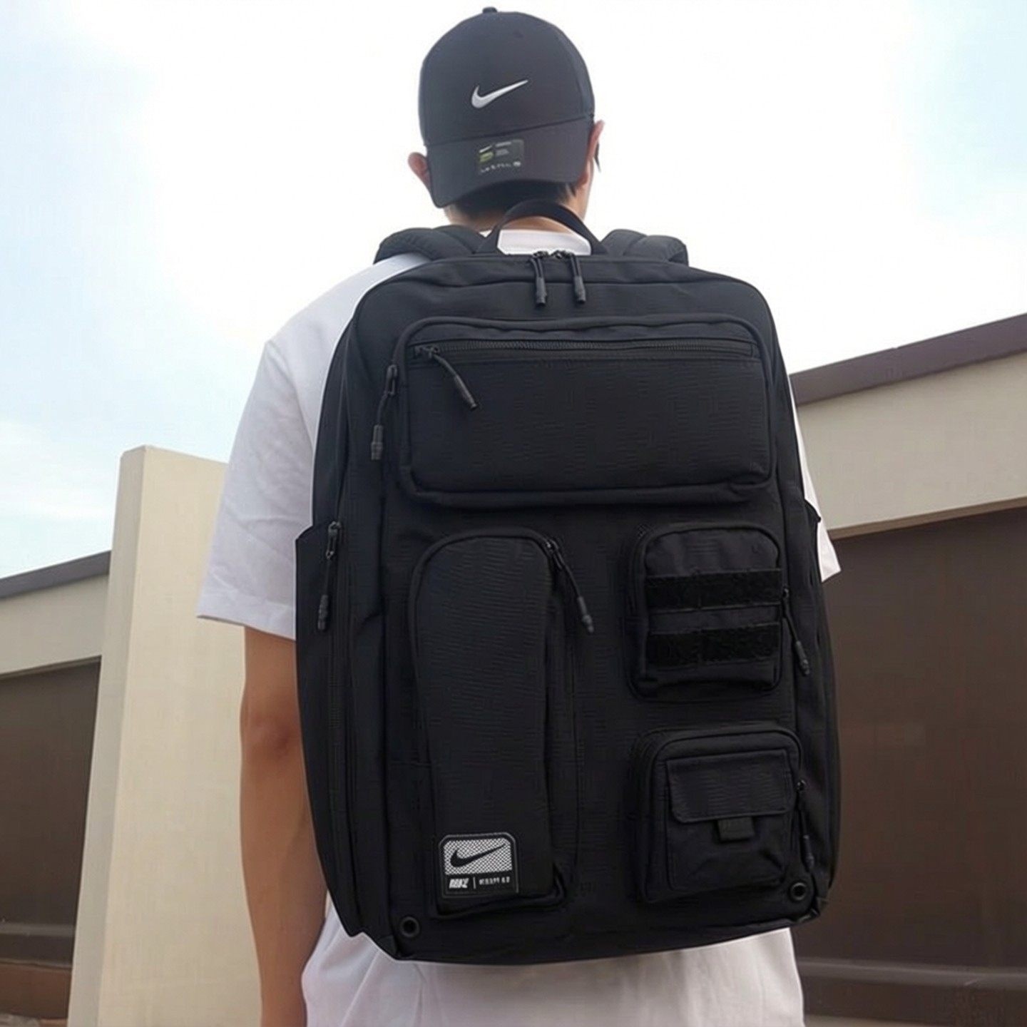 电脑包耐克双肩包男士旅行包学生书包登山包大容量运动多口袋背包,运动包/户外包/配件,双肩背包,淘宝优惠券,粉丝福利购,淘宝优惠卷