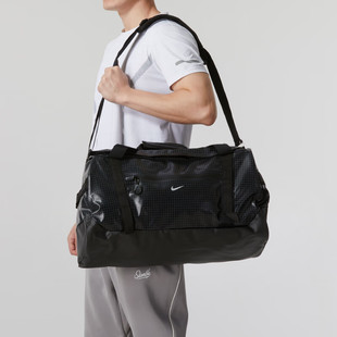 Nike耐克亮面防水单肩包正品 男女健身运动斜挎包行李包户外休闲包