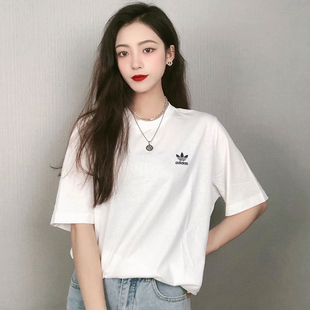 阿迪达斯三叶草白T恤女夏季宽松运动服透气纯棉上衣oversize短袖