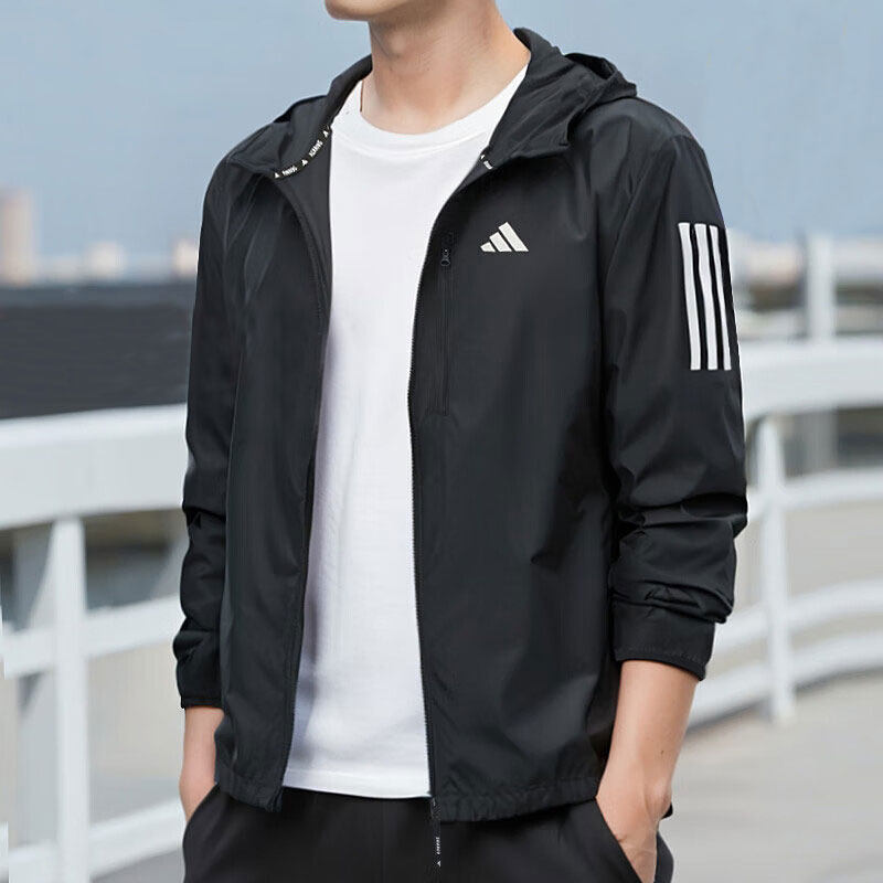 阿迪达斯防风衣男外套春季新款连帽运动服跑步开衫薄款夹克IN1483,运动服/休闲服装,运动茄克/外套,淘宝优惠券,粉丝福利购,淘宝优惠卷