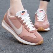 Nike耐克女鞋 透气耐磨潮流轻便运动跑步鞋 T头德训鞋 生活休闲鞋