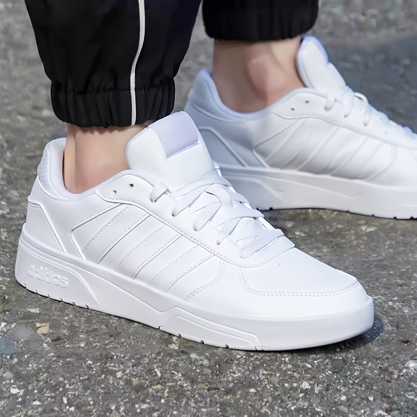 阿迪达斯男鞋秋季款软底皮面低帮小白鞋男士潮流百搭运动休闲板鞋