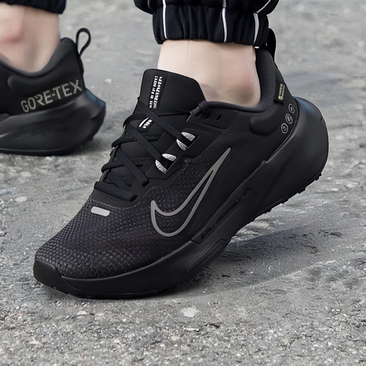 Nike耐克正品黑色鞋子新款防水运动鞋户外越野跑步鞋网面鞋HM9734