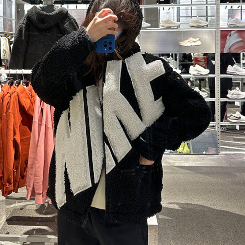 耐克官方正品羊羔绒外套女运动装