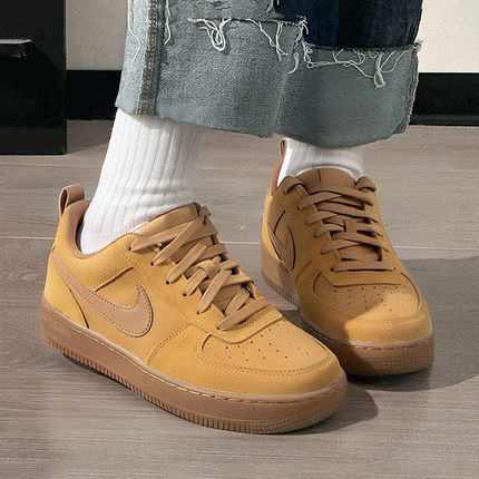 NIKE耐克板鞋女鞋AIR FORCE 1空军一号小麦色舒适透气运动休闲鞋