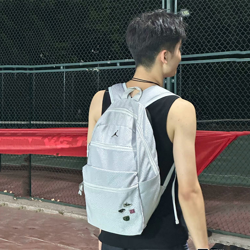 Jordan学生书包大容量旅行包耐克正品休闲运动骑行训练AJ双肩背包