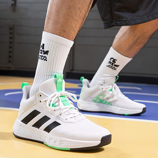 阿迪达斯篮球鞋男夏季新款透气网面运动鞋白色缓震跑步耐磨男鞋