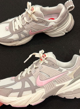 Nike耐克女鞋V2K RUN复古时尚百搭运动休闲鞋跑步鞋老爹鞋HV5997