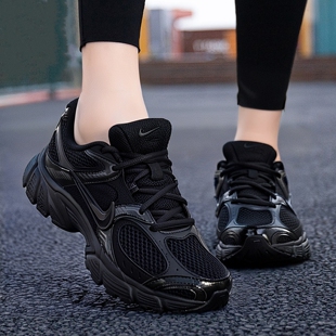 NIKE耐克V5 RNR女子运动鞋新款低帮厚底老爹鞋户外耐磨缓震休闲鞋