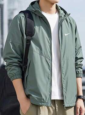 Nike耐克立领外套男网眼运动服绿色冲锋衣夹克新款梭织上衣防风衣