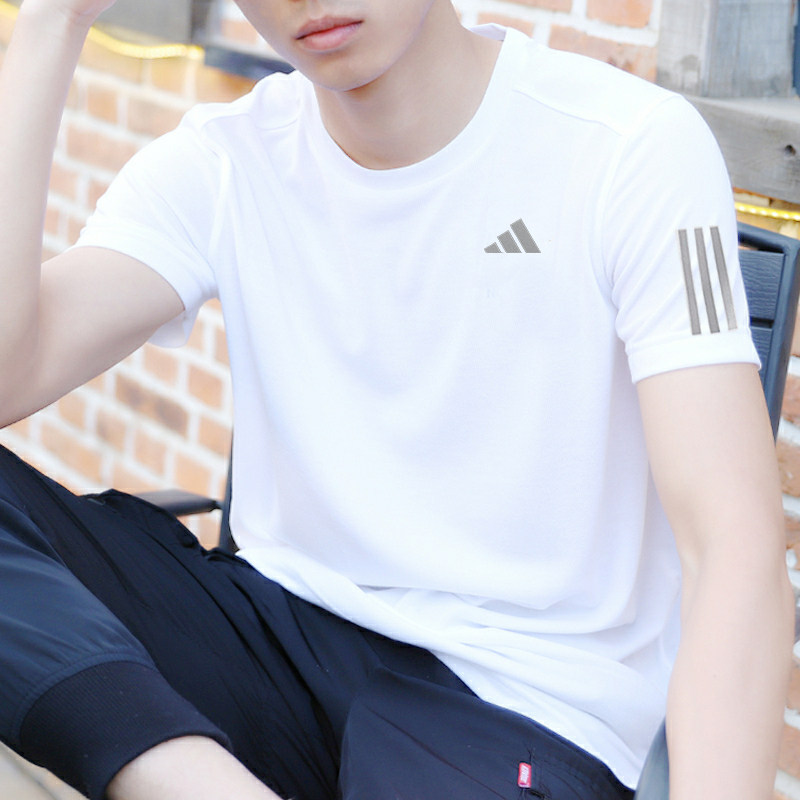 阿迪达斯短袖男T恤夏季跑步健身训练服排汗透气快干薄款运动服