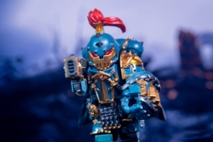 第三方 人仔工厂 星际系列 战锤 荷鲁斯之子 执行官 拼插积木